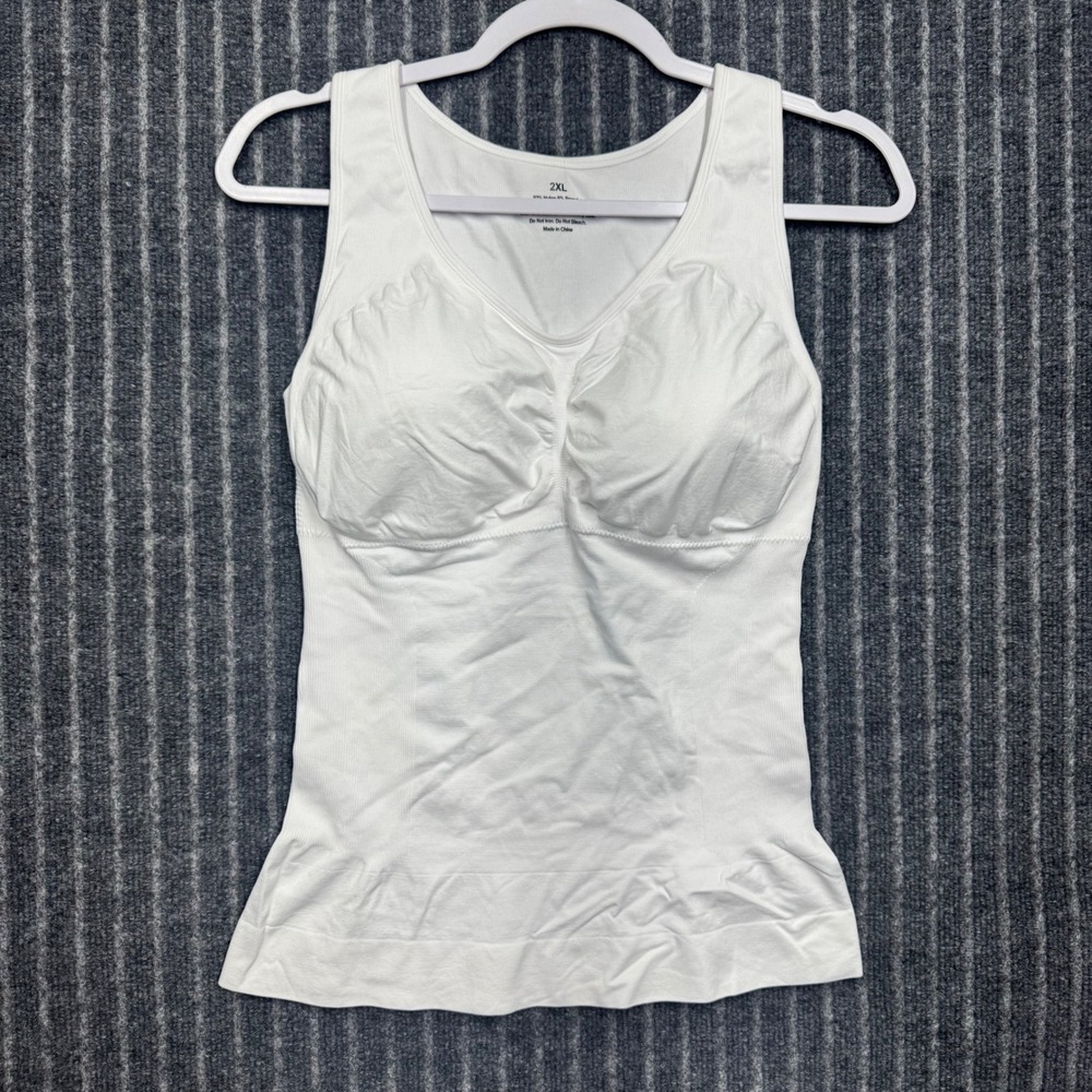 Womens Shapewear Camisole Size 2XL White Seamless Ribbed Tank Top
